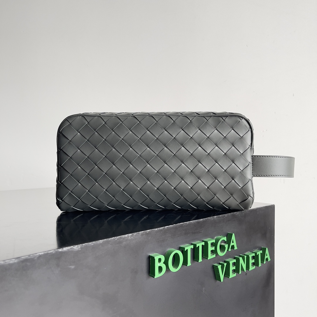 Bottega Veneta Cosmetic Bags